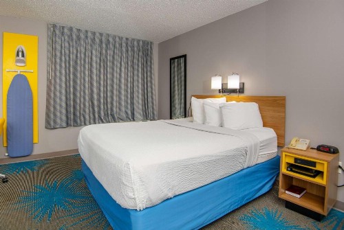 Days Inn by Wyndham Coeur d'Alene - image 40
