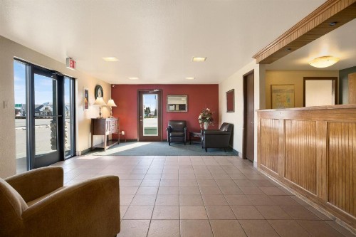 Super 8 by Wyndham Coeur d'Alene - image 16