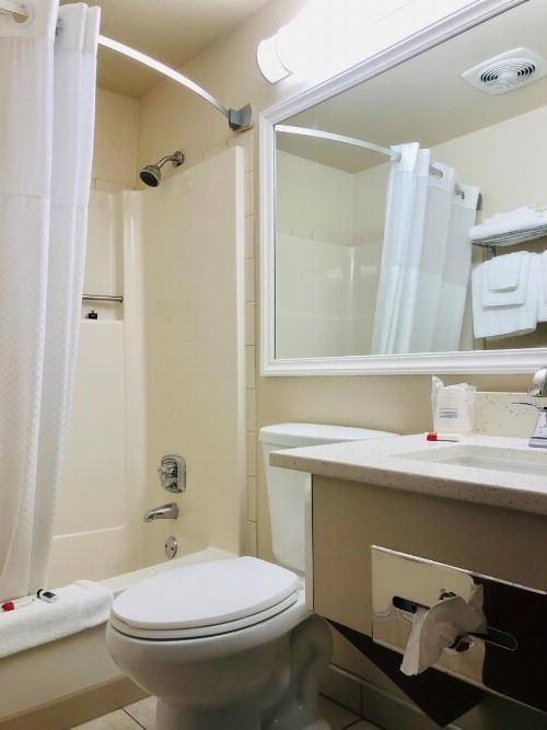 Super 8 by Wyndham Coeur d'Alene - image 21