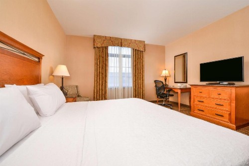 Hampton Inn and Suites Coeur d'Alene - image 14