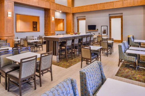 Hampton Inn and Suites Coeur d'Alene - image 23