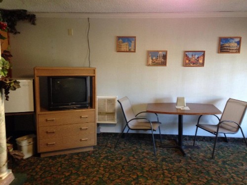 Bennett Bay Inn - image 14