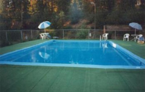 Bennett Bay Inn - image 20