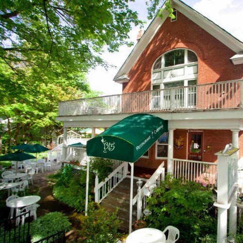 Greenbriar Inn - image 1