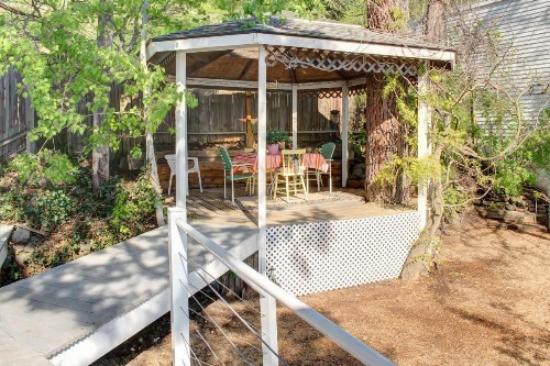 The Silver Beach House - image 11