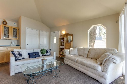 The Silver Beach House - image 7