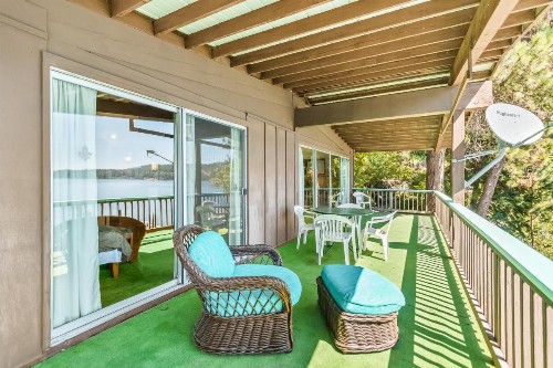 Mica Bay Serenity Cabin - image 9