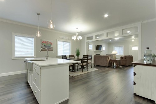 6th Street Retreat - image 10