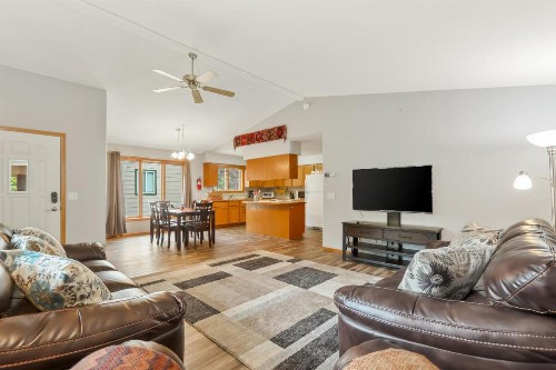 Coeur d'Alene Cozy - image 11