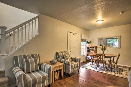 Charming Coeur d'Alene Abode - Steps to Tubbs Hill! - image 7