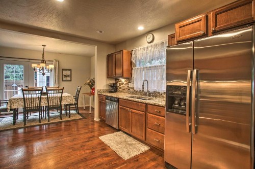 Charming Coeur d'Alene Abode - Steps to Tubbs Hill! - image 8