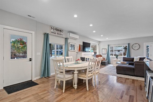 The Cottage On The Corner - image 7