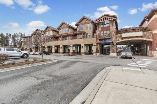 Fabulous Riverstone Retreat - image 10