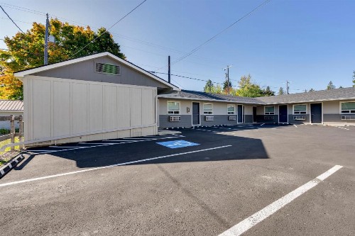 North Idaho Inn - image 1