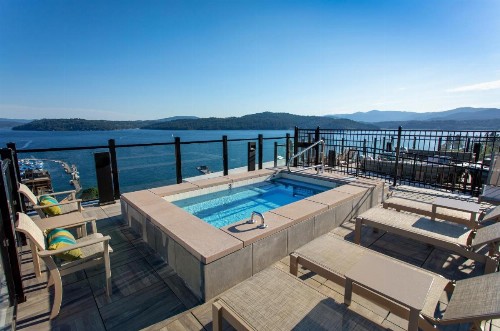One Lakeside - image 12