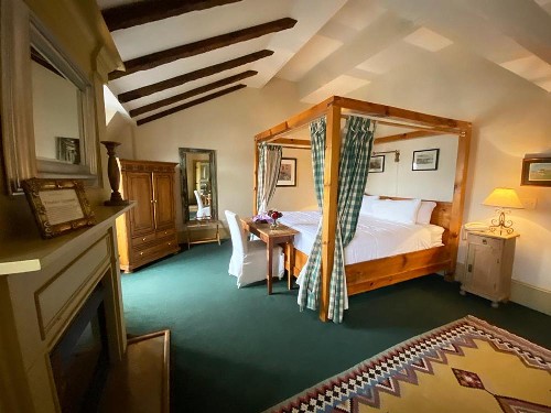 The Red Lion Inn - image 3