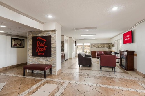 Manor Inn College Station - image 26
