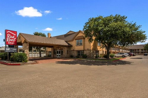 Manor Inn College Station - image 37