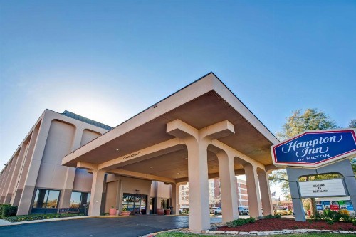 Hampton Inn College Station-Near Texas A&M University - image 2