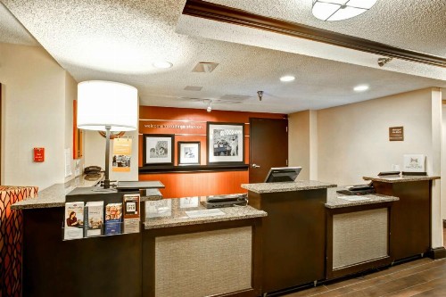 Hampton Inn College Station-Near Texas A&M University - image 4