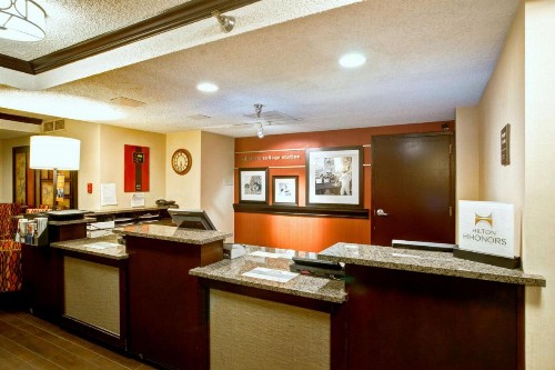 Hampton Inn College Station-Near Texas A&M University - image 6