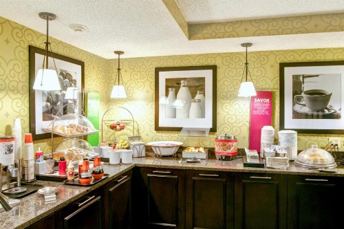 Hampton Inn College Station-Near Texas A&M University - image 9