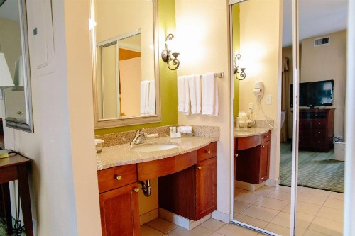 Homewood Suites by Hilton College Station - image 17