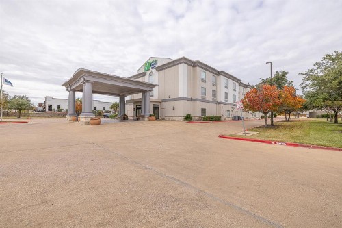 Holiday Inn Express Hotel & Suites College Station an IHG Hotel - image 38