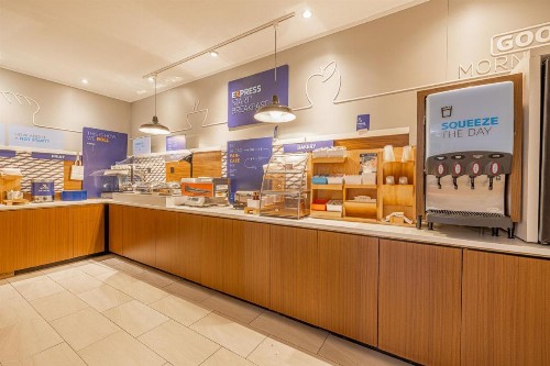 Holiday Inn Express Hotel & Suites College Station an IHG Hotel - image 43