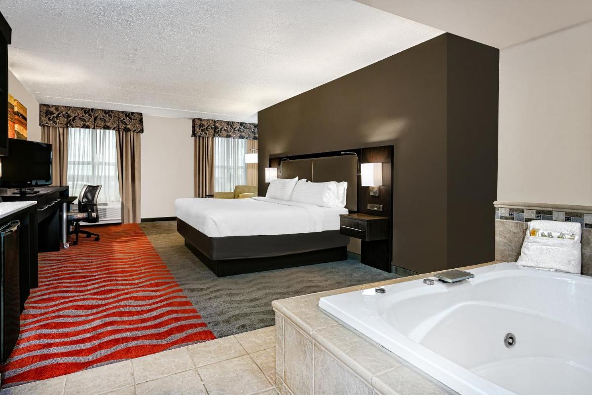 Holiday Inn & Suites College Station-Aggieland an IHG Hotel - image 7
