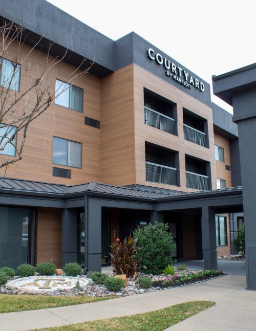 Courtyard by Marriott Bryan College Station - image 11