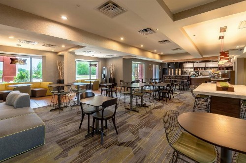 Courtyard by Marriott Bryan College Station - image 12