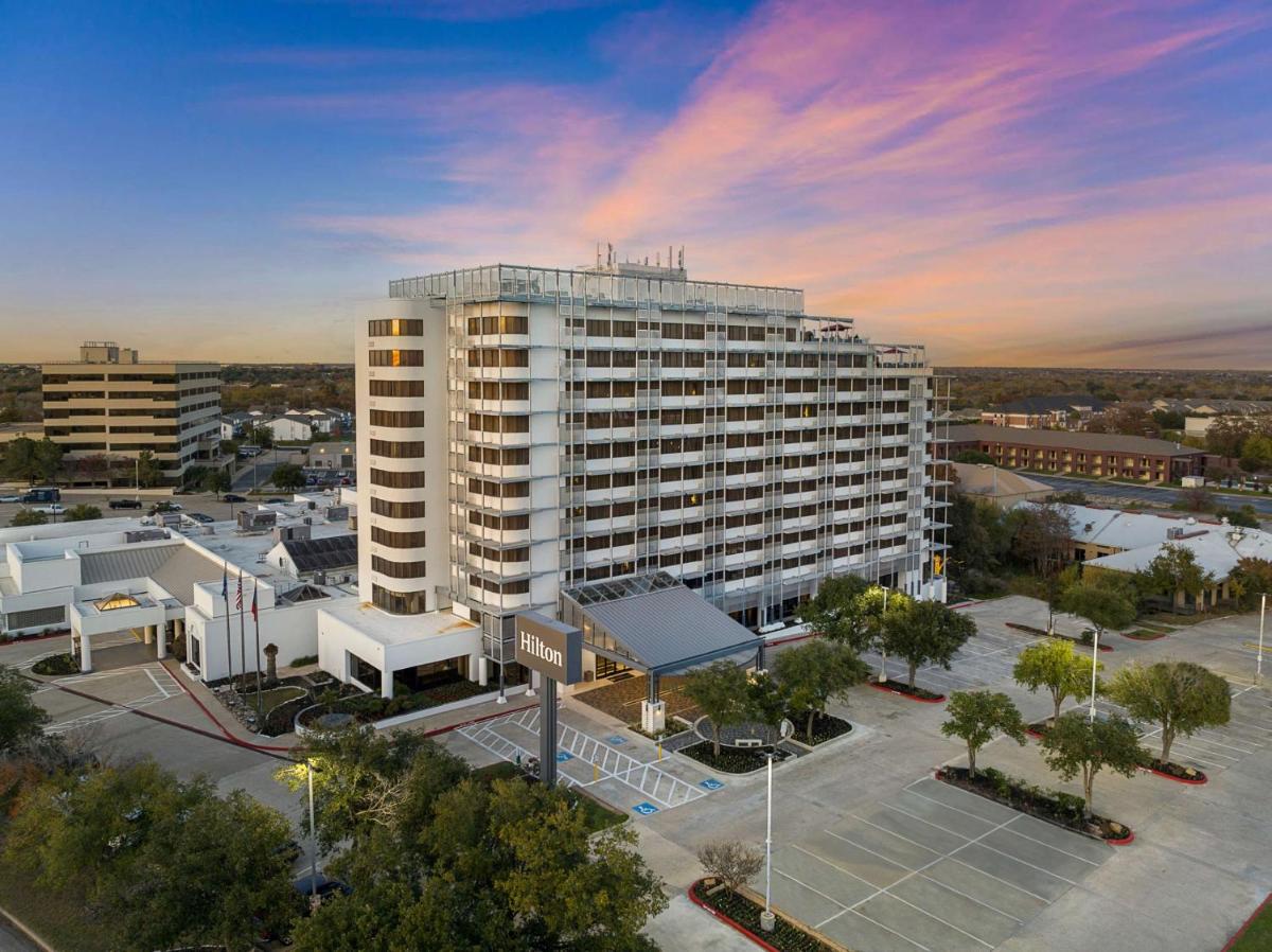 Hilton College Station & Conference Center - main image
