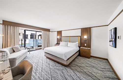 Hilton College Station & Conference Center - image 34