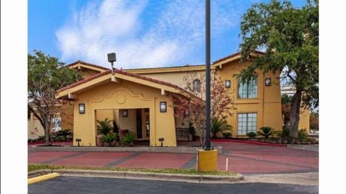 La Quinta Inn by Wyndham College Station - image 8