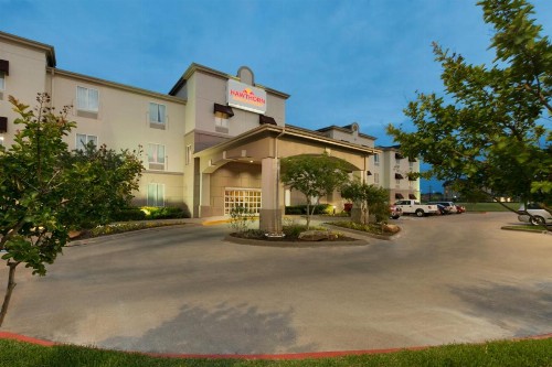 Hawthorn Suites by Wyndham College Station - image 26