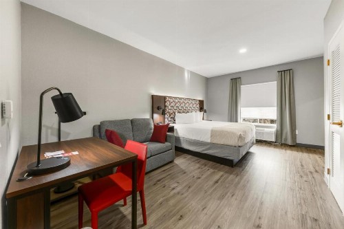 Hawthorn Suites by Wyndham College Station - image 37