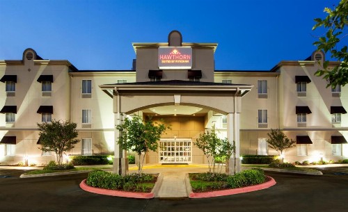 Hawthorn Suites by Wyndham College Station - image 40