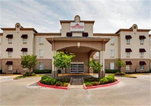 Hawthorn Suites by Wyndham College Station - image 9