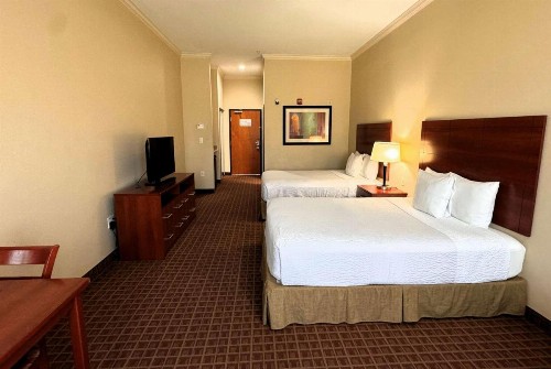 Ramada by Wyndham College Station - image 23