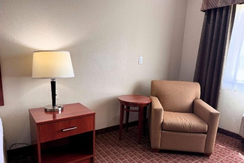 Ramada by Wyndham College Station - image 30
