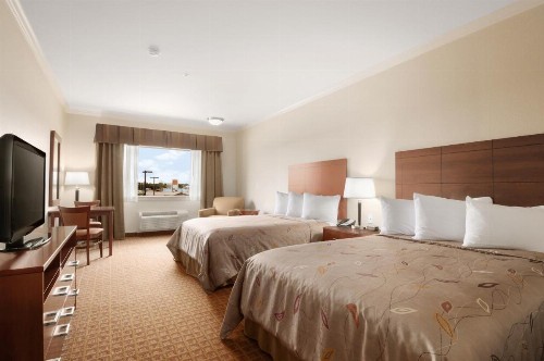 Ramada by Wyndham College Station - image 41