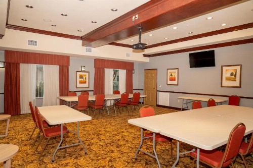 Country Inn & Suites by Radisson College Station TX - image 10