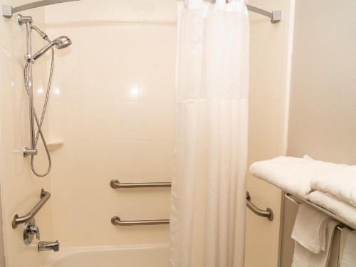 Country Inn & Suites by Radisson College Station TX - image 29
