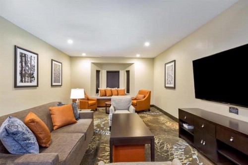 Staybridge Suites College Station an IHG Hotel - image 14
