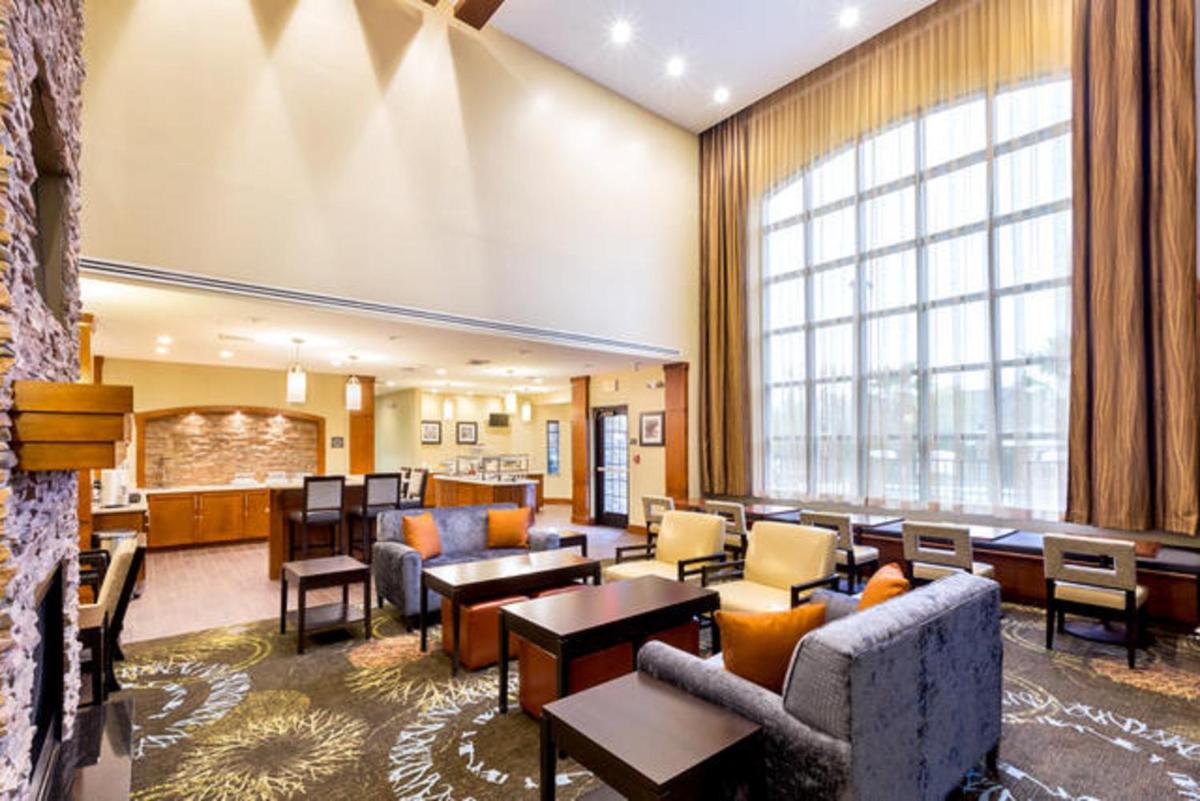 Staybridge Suites College Station an IHG Hotel - image 4