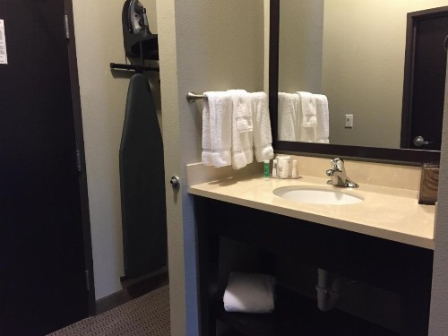 Baymont by Wyndham College Station - image 44