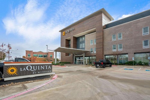 La Quinta by Wyndham College Station South - image 29