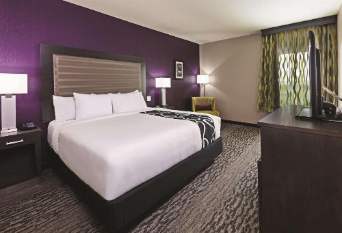 La Quinta by Wyndham College Station South - image 44