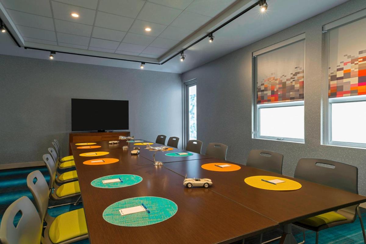 Aloft College Station - image 3